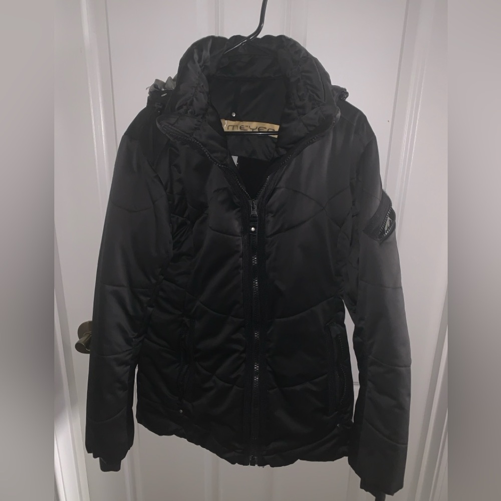 Obermeyer Genevieve Women’s Size 10 Black Puffer Hooded Parka Ski Jacket